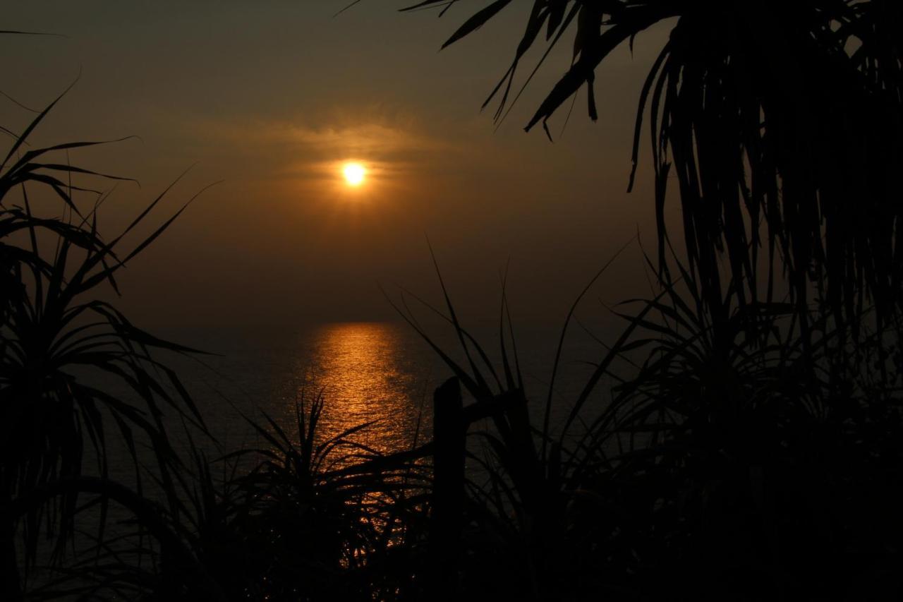 Adventure Base Camp Hotel คิตุลกาลา ภายนอก รูปภาพ