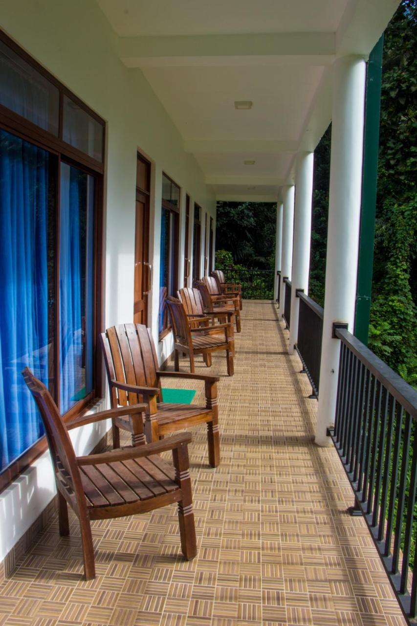 Adventure Base Camp Hotel คิตุลกาลา ภายนอก รูปภาพ