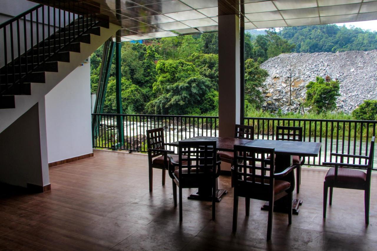 Adventure Base Camp Hotel คิตุลกาลา ภายนอก รูปภาพ